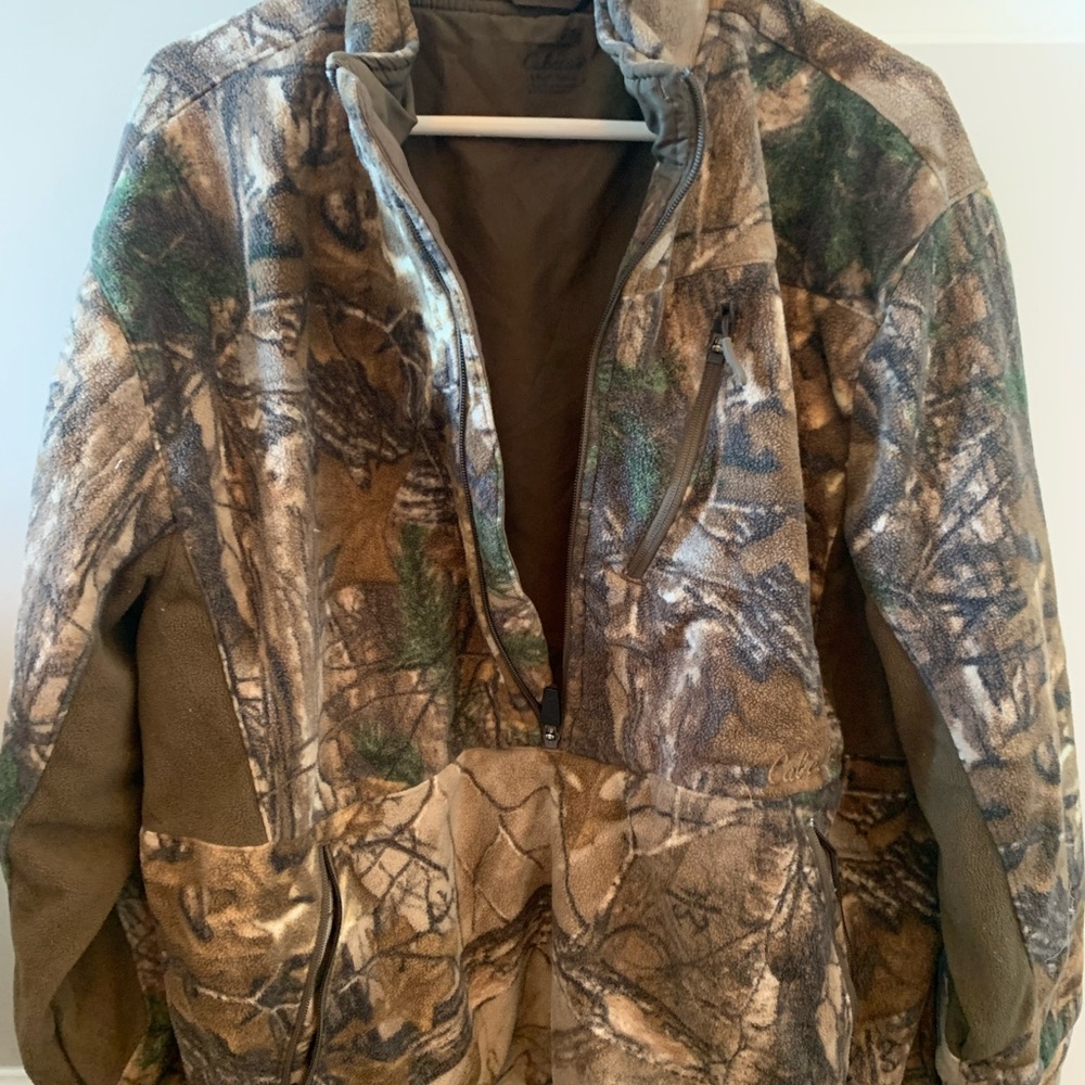 Cabela’s L Camo Jacket